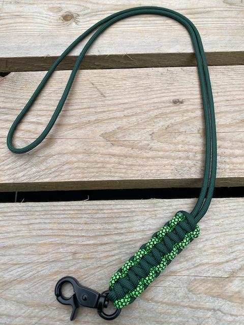 Fløjtesnor, Cobra flettet Dark Green / Neon Green Diamonds